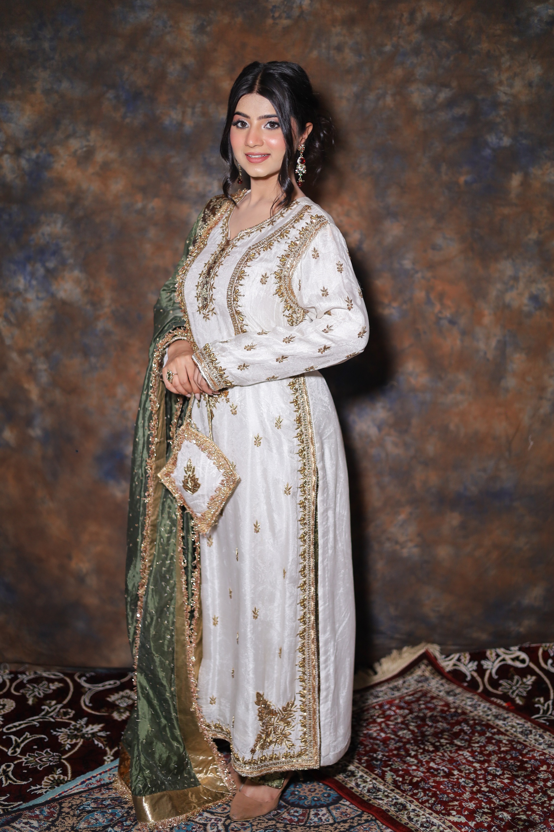 Zarnoor Luxe