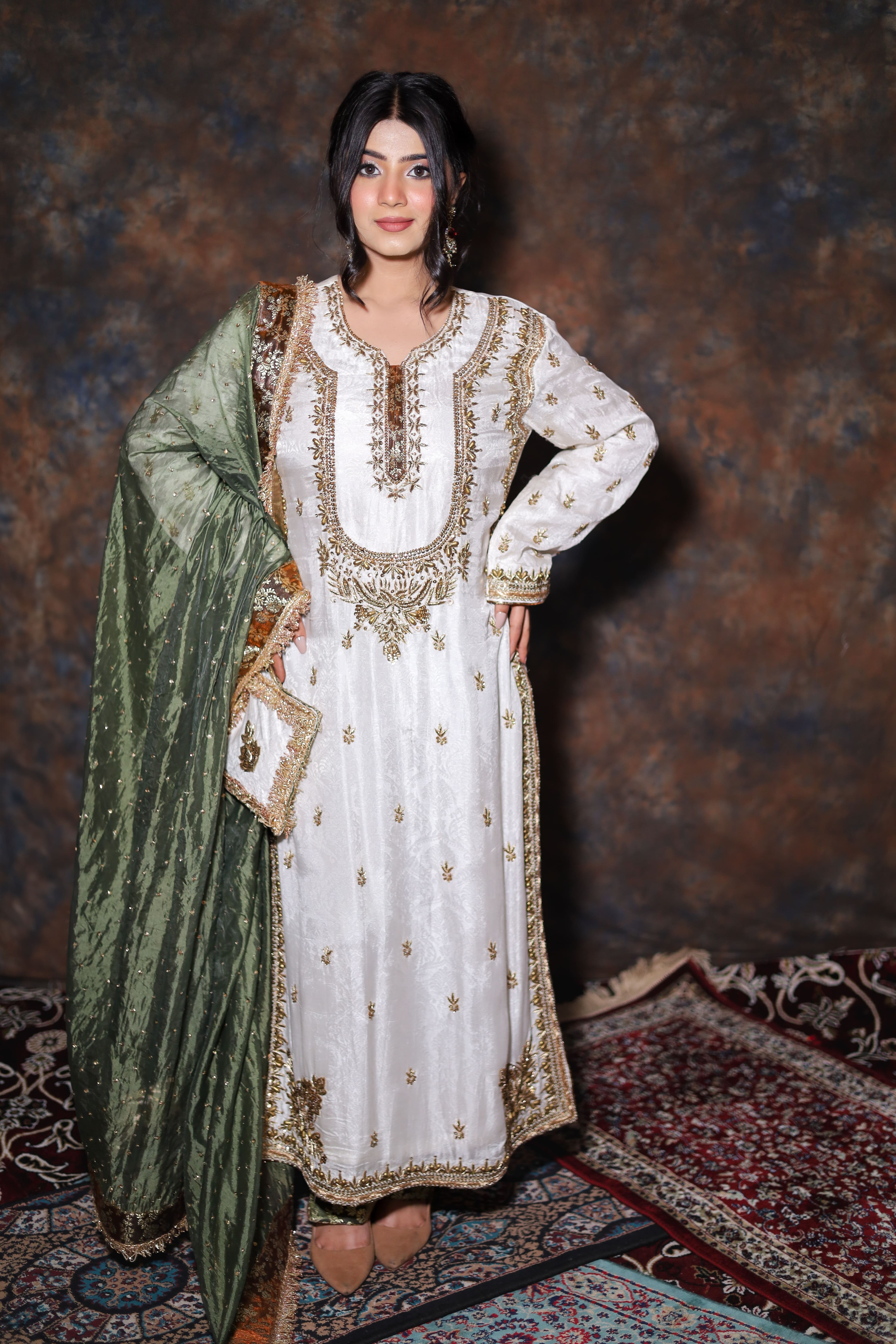 Zarnoor Luxe